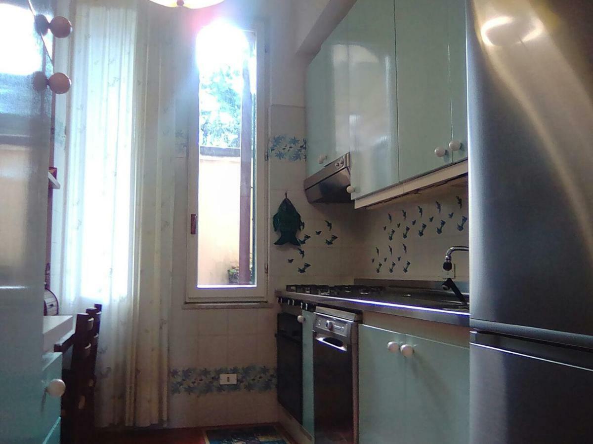 Lorenzo Apartment Леванто Экстерьер фото