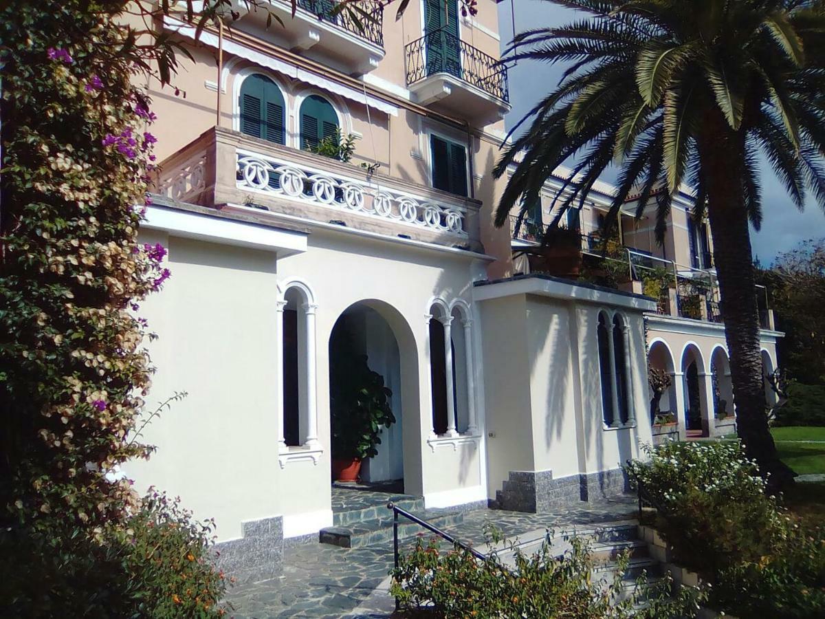 Lorenzo Apartment Леванто Экстерьер фото